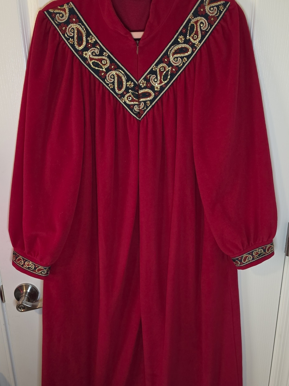 Vanity Fair Large Bright Red Dressing Robe - Picture 2 of 8